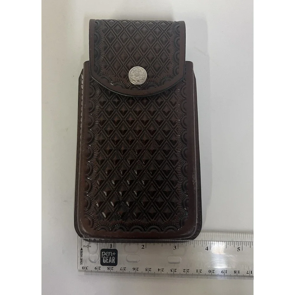 Western Cowhide Leather Western Phone Holder Grips From The Belt Color Brown